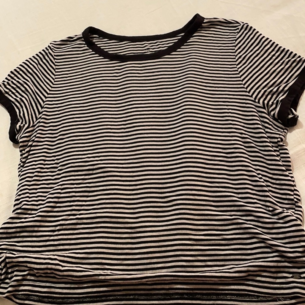 American Eagle ribbed crop tshirt